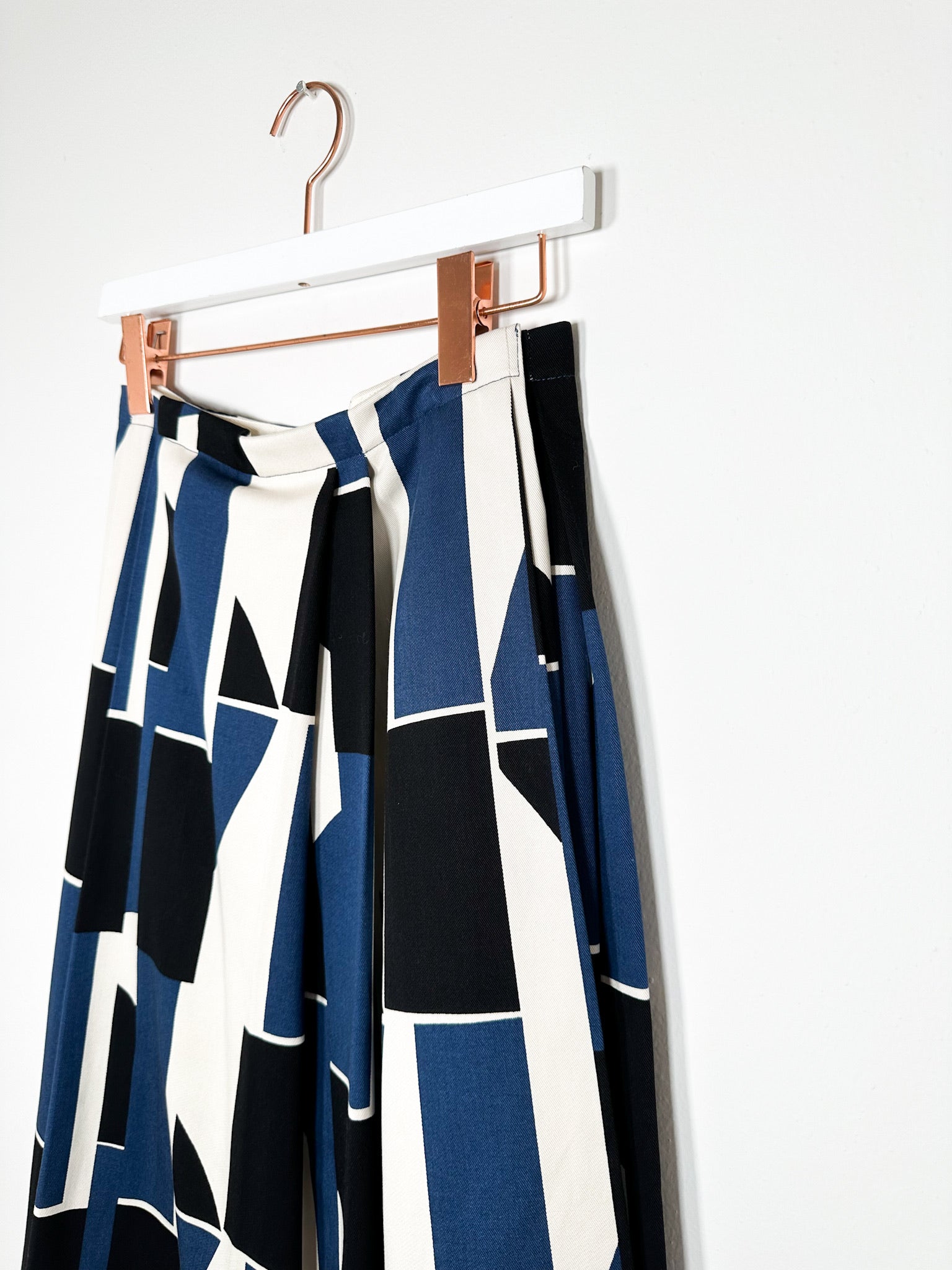 Marimekko - Funkkis Sermi - Off-White, Blue, Black