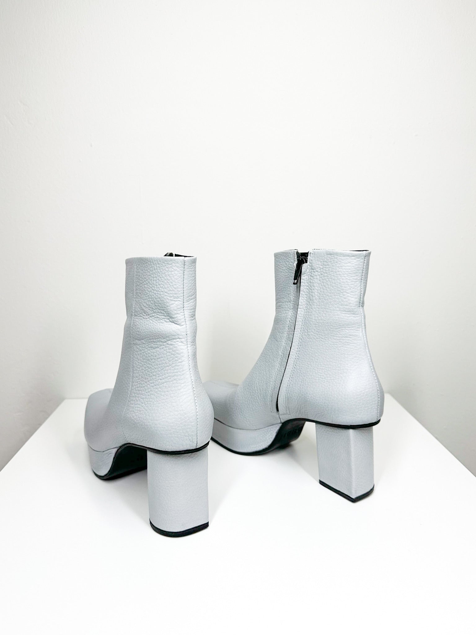 Dubié - Border Boot - Light Grey – Piermarini
